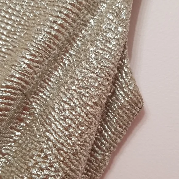 Gold metallic dress, size S - Picture 7 of 16